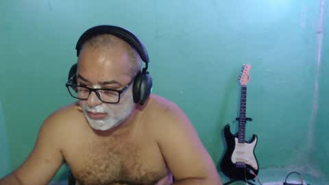 Snapshot of mokkaccmm chatting on January 26, 10:57 pm Mokkaf online show from January 26, 10:57 pm