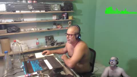 Snapshot of mokkaccmm chatting on December 9, 6:52 pm Mokkaf online show from December 9, 6:52 pm