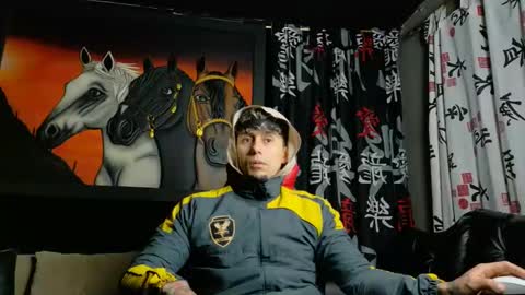 Molotov online show from October 28, 12:46 am