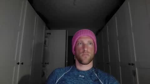 moms_little_monster online show from December 2, 7:06 pm