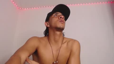 simon dice online show from February 6, 2:41 am