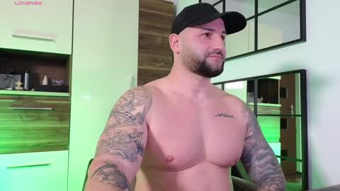 Twitterjoe dominik     online show from January 18, 5:48 pm