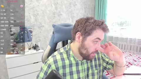 Snapshot of morlaios chatting on December 16, 9:46 am Morl online show from December 16, 9:46 am