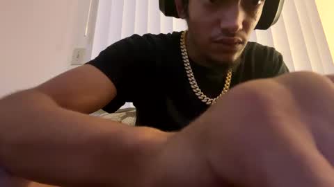 mouli23r online show from September 20, 2:44 am