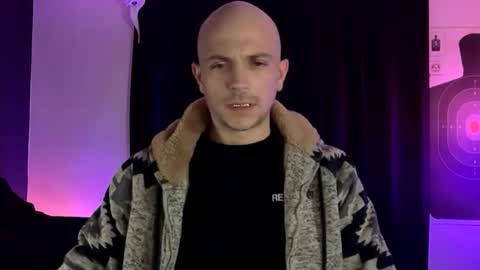 mount_vesuvius online show from November 25, 7:32 am