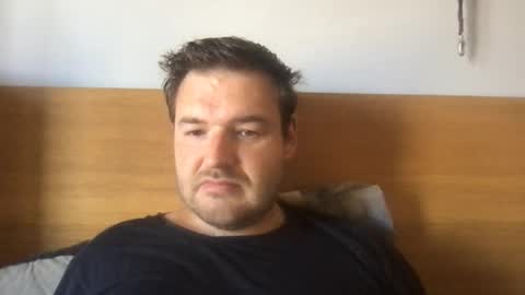 mr834565 online show from May 31, 10:16 am