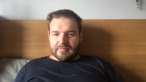 mr834565 online show from October 9, 11:59 am