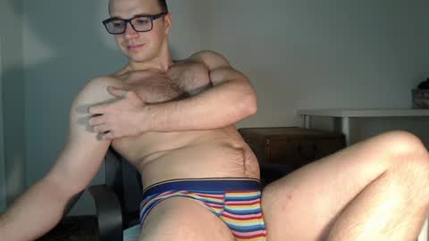 Snapshot of mr_doctor_ chatting on January 5, 6:56 pm mr_doctor_ online show from January 5, 6:56 pm