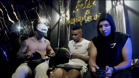 Snapshot of mr_maximo chatting on September 28, 5:38 am mr_maximo online show from September 28, 5:38 am