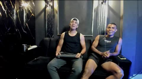 Snapshot of mr_maximo chatting on October 1, 5:55 am mr_maximo online show from October 1, 5:55 am