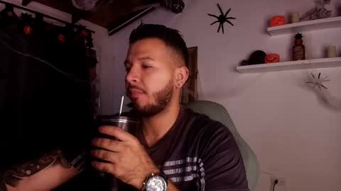 MIKEE online show from October 20, 3:10 am