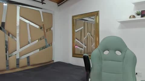 MIKEE online show from February 16, 3:15 am