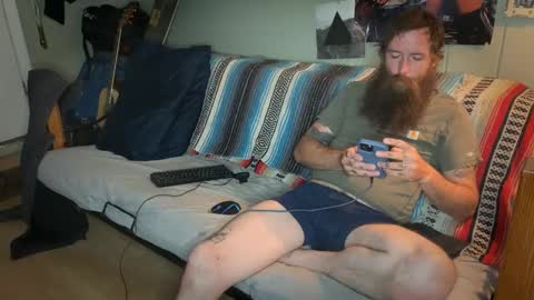 Snapshot of mr_valdor chatting on October 11, 1:20 am Valdor online show from October 11, 1:20 am