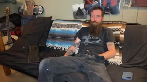 Snapshot of mr_valdor chatting on December 25, 4:43 pm Valdor online show from December 25, 4:43 pm