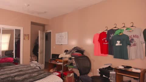 Chuck Daily online show from November 6, 1:47 pm