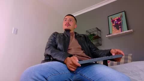 Mr Fox online show from March 10, 7:31 pm