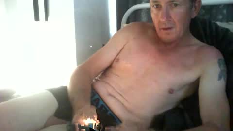 mrgray11xxx aussie online show from September 28, 8:07 pm