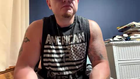 mrhandsome_1 online show from April 23, 4:53 pm