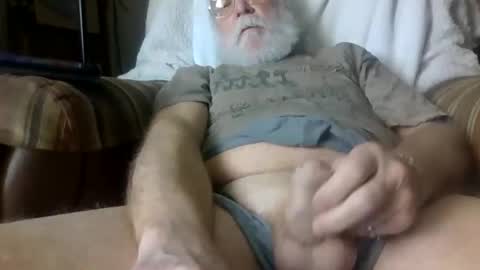 mrhollar online show from March 19, 9:07 pm