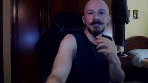 Antony online show from November 19, 6:19 pm