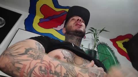 mrmanny__ online show from January 1, 3:13 am