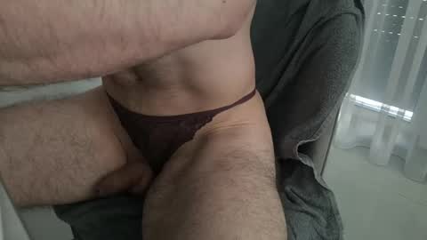 Msclcdboy online show from May 5, 12:29 pm