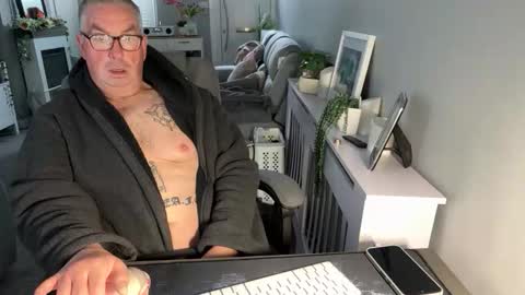 mtb1697 online show from April 11, 8:51 am