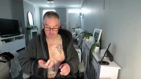 mtb1697 online show from February 12, 10:10 am