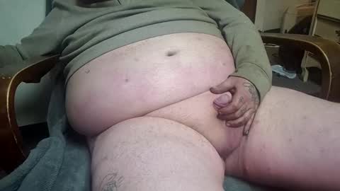 B-Lo Average Guy online show from November 22, 10:37 am