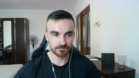 Victor online show from December 4, 11:17 am