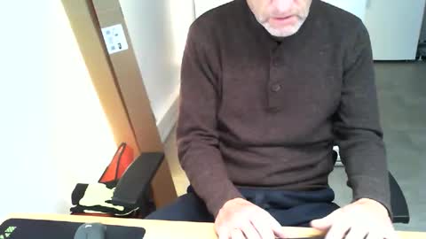 mucfag online show from October 14, 4:25 pm