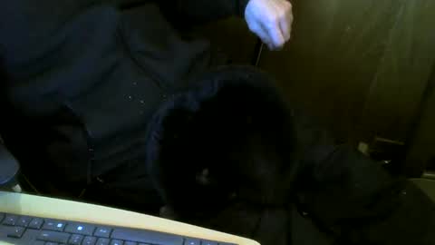 muller520 online show from December 6, 6:28 pm