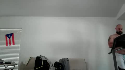 Bearded online show from March 31, 1:35 pm