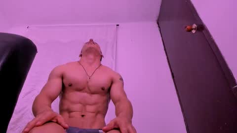 Muscle Man online show from March 9, 12:54 pm