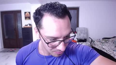 AJ online show from November 11, 6:13 pm