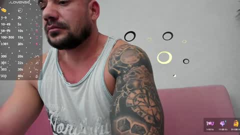 MuscleMonster31 online show from January 12, 8:14 pm