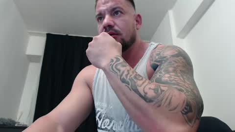 MuscleMonster31 online show from December 24, 1:38 am