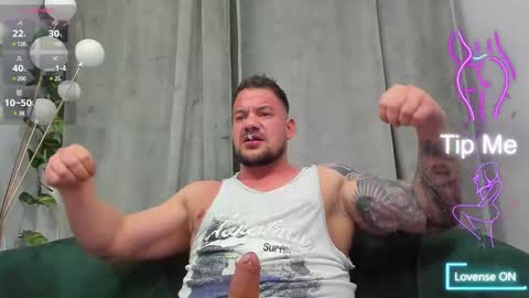 MuscleMonster31 online show from March 5, 10:33 pm