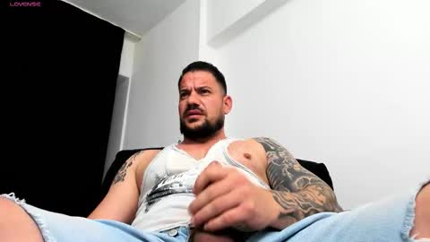 MuscleMonster31 online show from October 11, 5:00 am