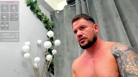 MuscleMonster31 online show from February 17, 6:53 am