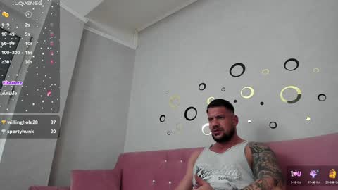 MuscleMonster31 online show from February 2, 7:30 am