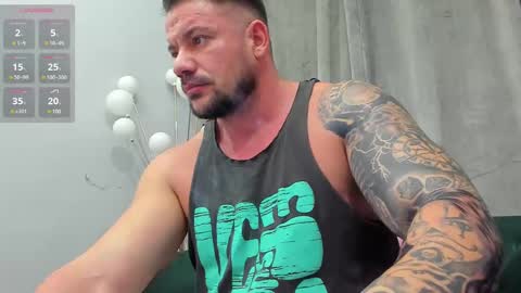 MuscleMonster31 online show from February 25, 7:09 am