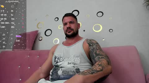 MuscleMonster31 online show from January 24, 10:19 pm