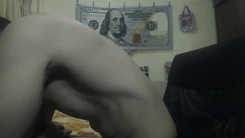 Snapshot of musculargod chatting on January 3, 7:39 pm SexyMuscled online show from January 3, 7:39 pm