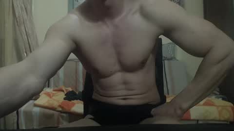 Snapshot of musculargod chatting on February 16, 11:26 pm SexyMuscled online show from February 16, 11:26 pm