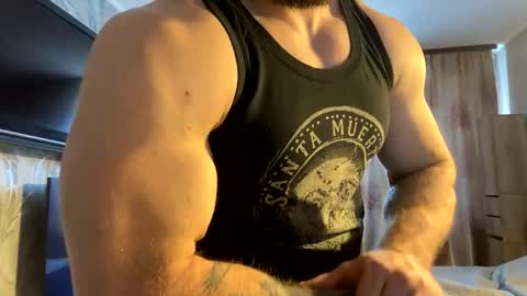 muscularjuggler online show from February 4, 5:57 am