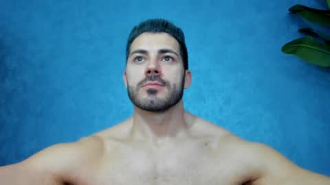 muscularmaster onlyfans online show from March 28, 10:43 pm