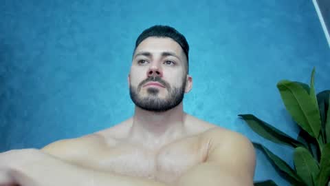 muscularmaster onlyfans online show from March 8, 9:51 pm