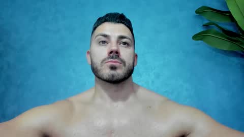 muscularmaster onlyfans online show from October 12, 1:10 am