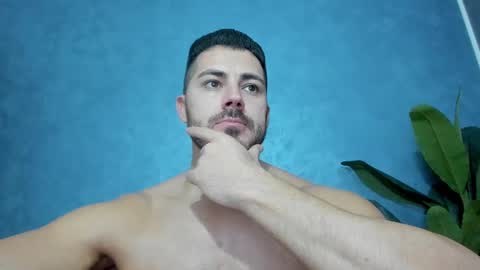 muscularmaster onlyfans online show from December 5, 10:23 pm